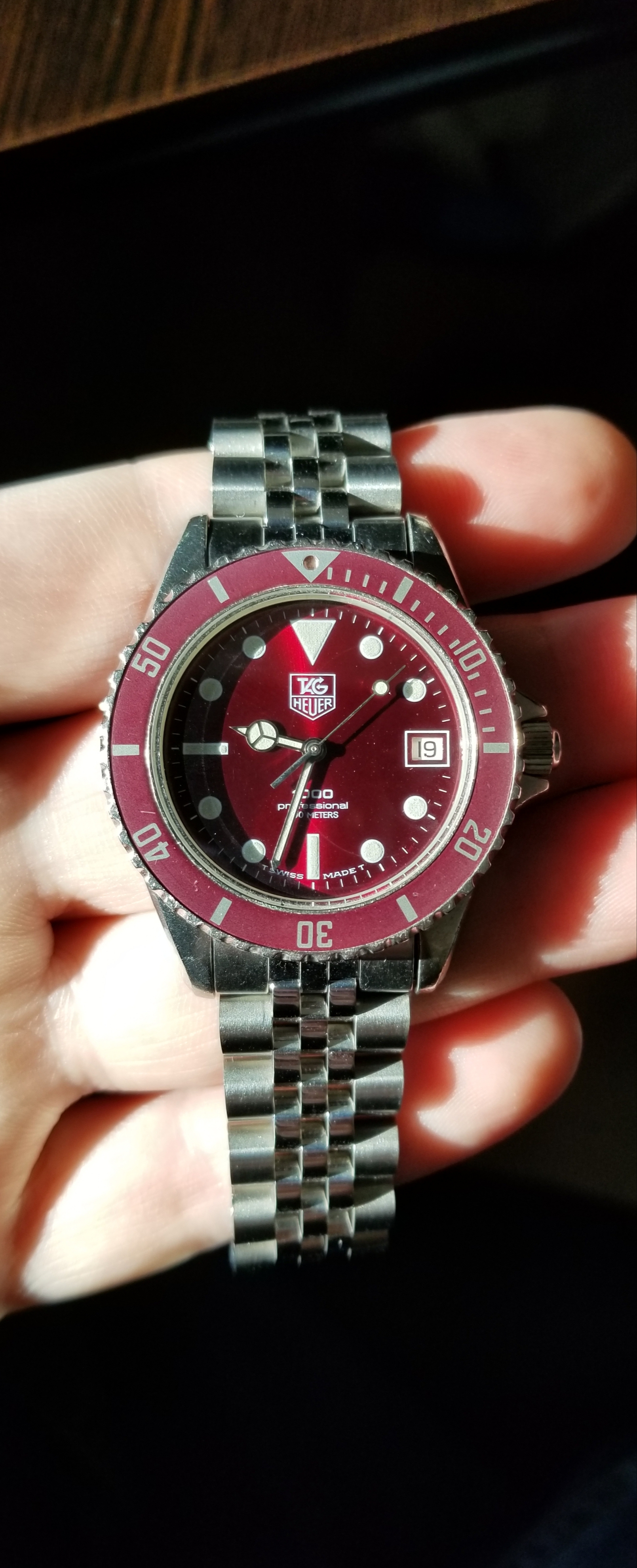 WTS Vintage TAG Heuer 1000 Professional Rare Sunburst Red Dial