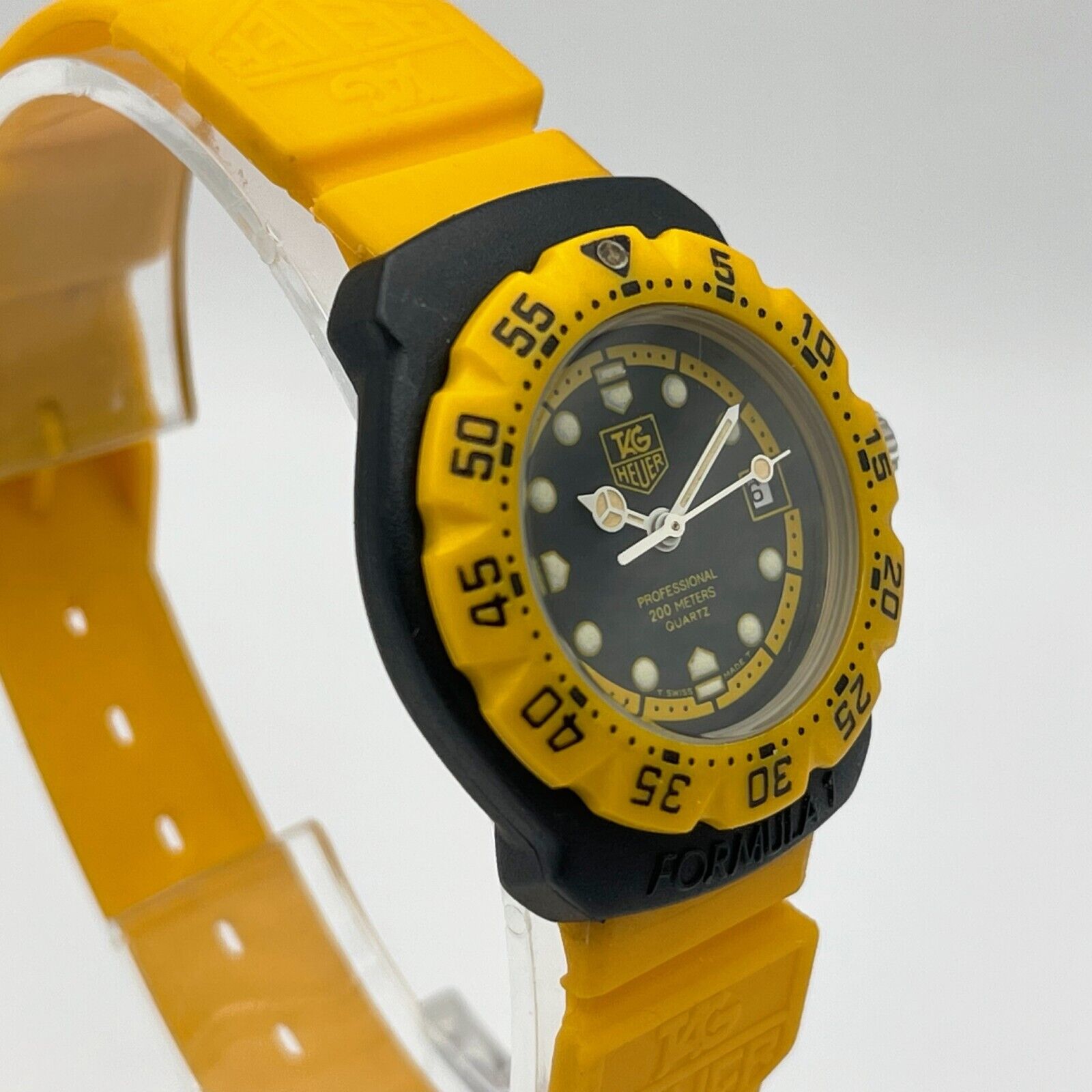 TAG Heuer Formula 1 Professional 28mm Women's Black Quartz