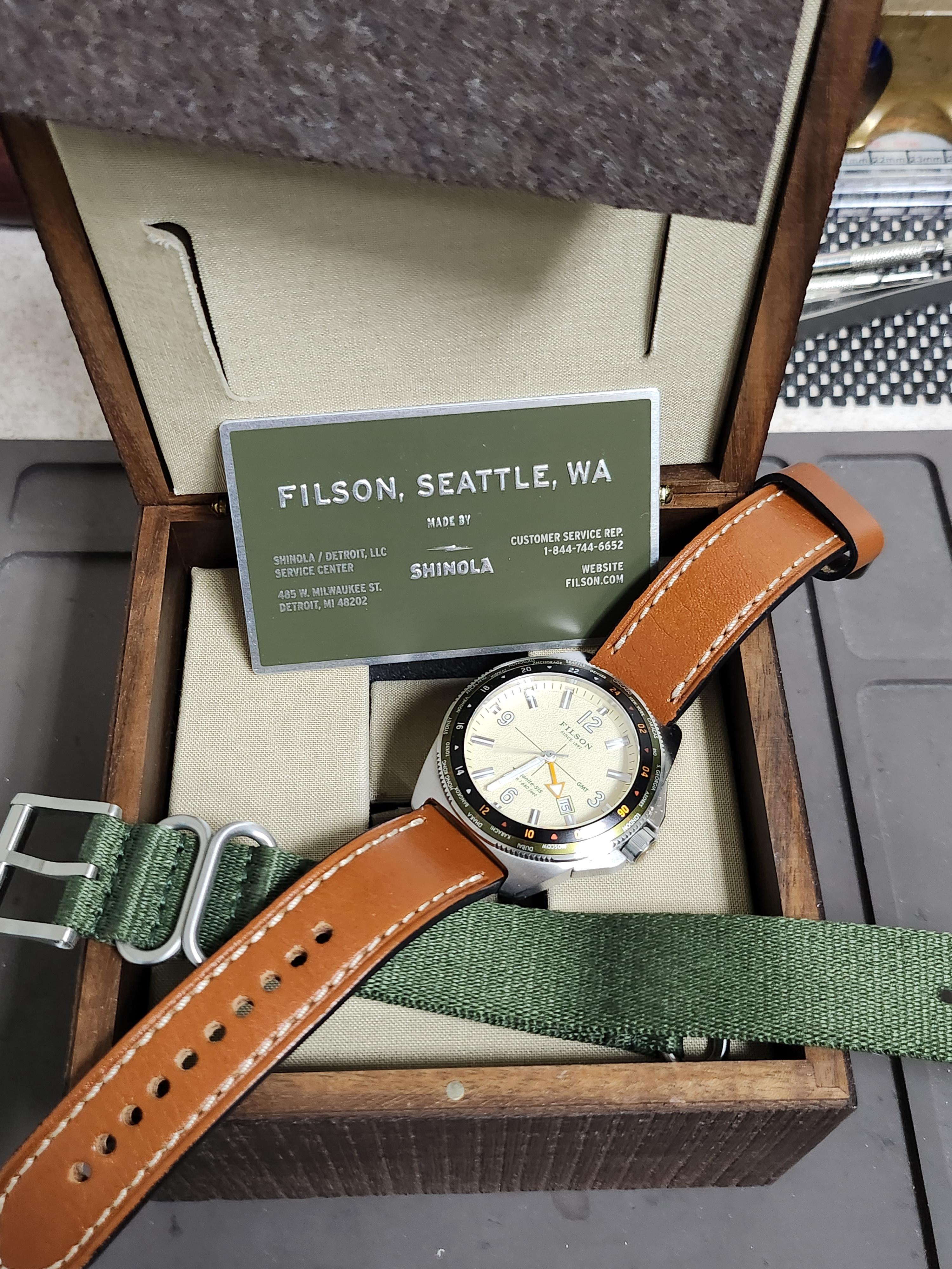 Filson hot sale journeyman gmt