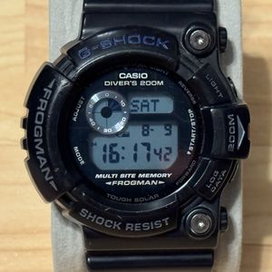 Extremely Rare Casio Digital DW-1100 200M Men's Wristwatch