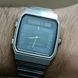 SEIKO ALBA HYPERTECH ALARM CHRONOGRAPH BIG WATCH V695-7000 