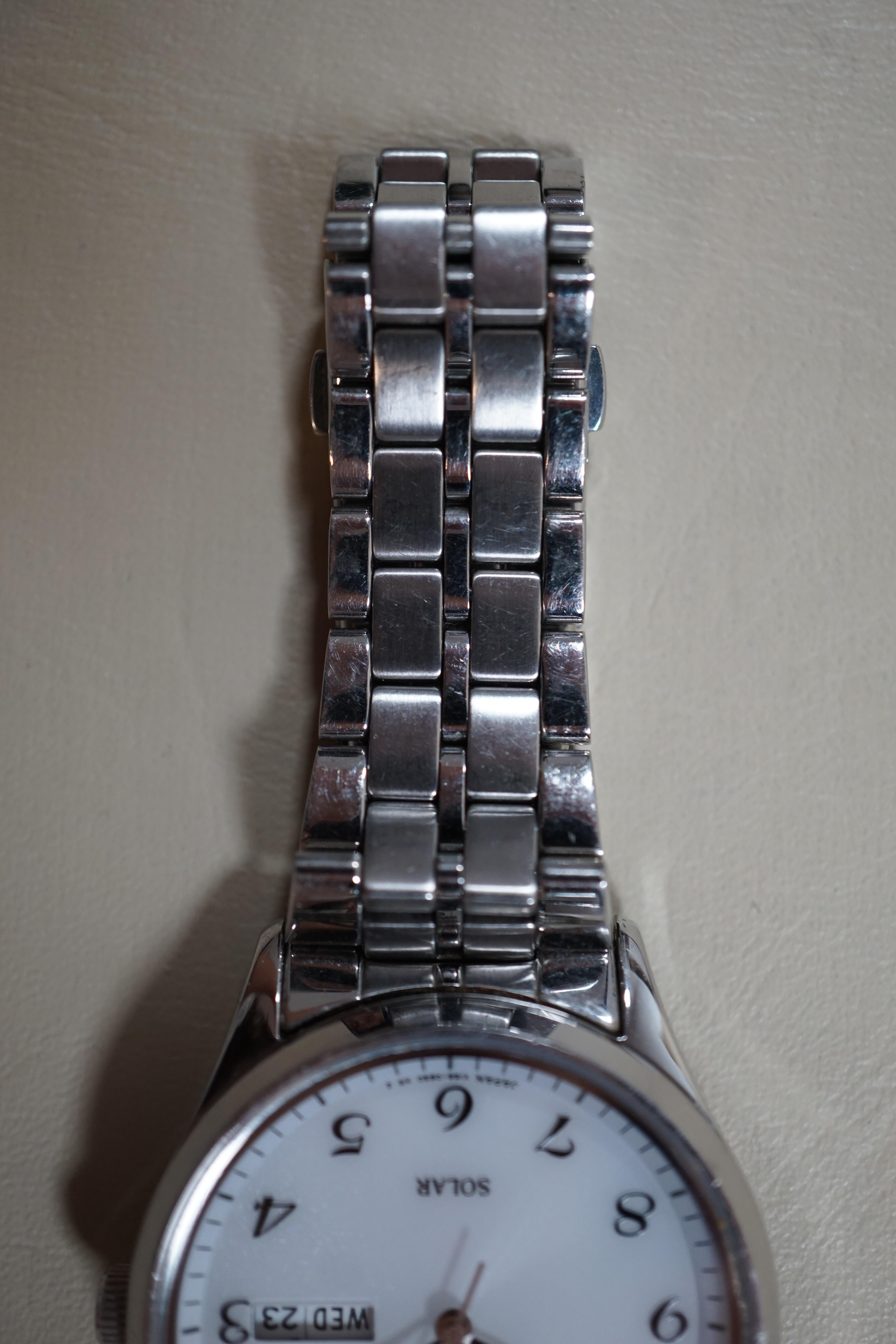 WTS] Seiko Spirit SBPX067 V158 White Dial Sapphire Solar Quartz
