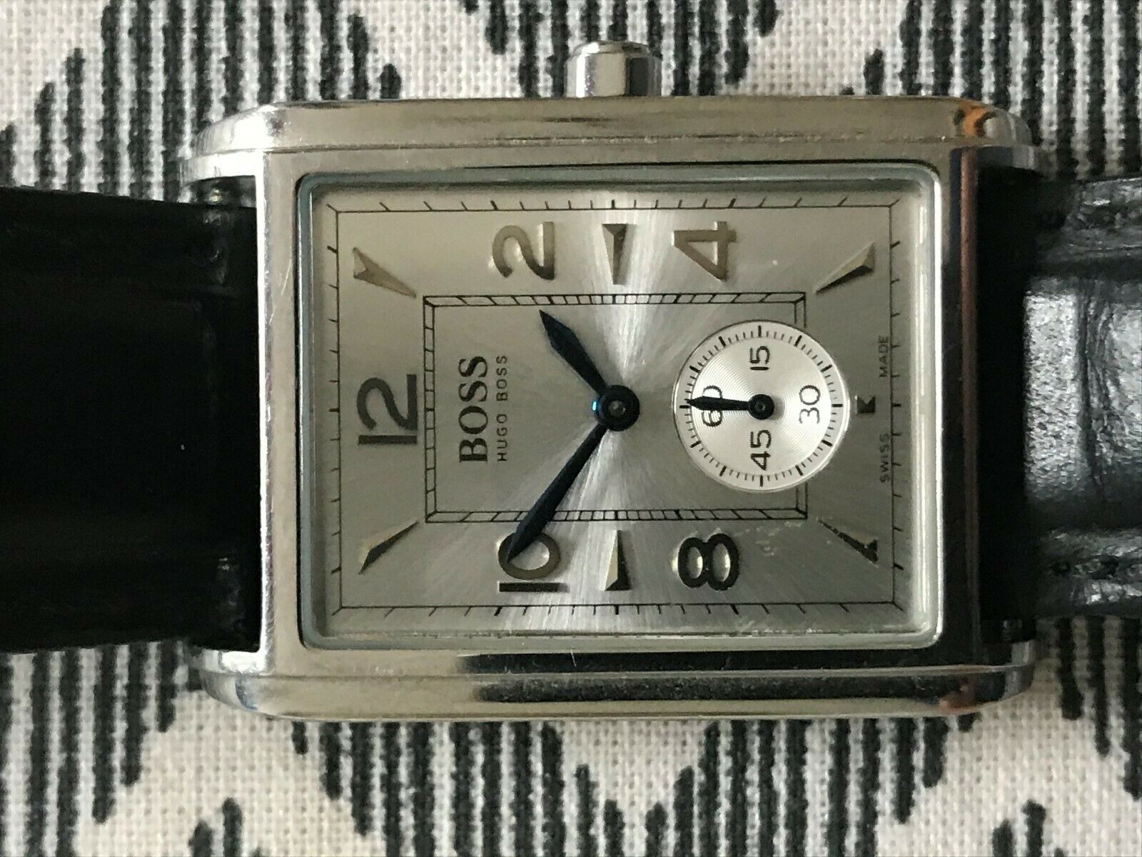 Hugo boss hotsell swiss made watch