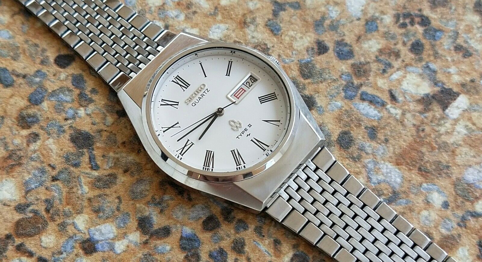 Vintage Seiko Quartz Type II (SQ) JDM 7123 8100 Kanji December 1978 |  WatchCharts Marketplace