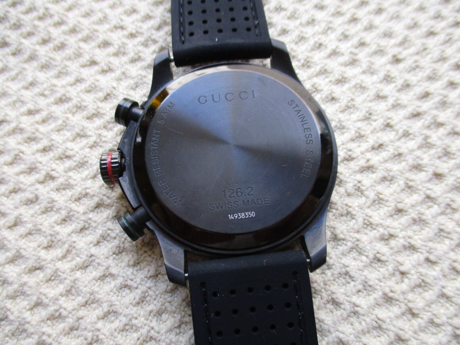 Gucci watch 126.2 store swiss made price