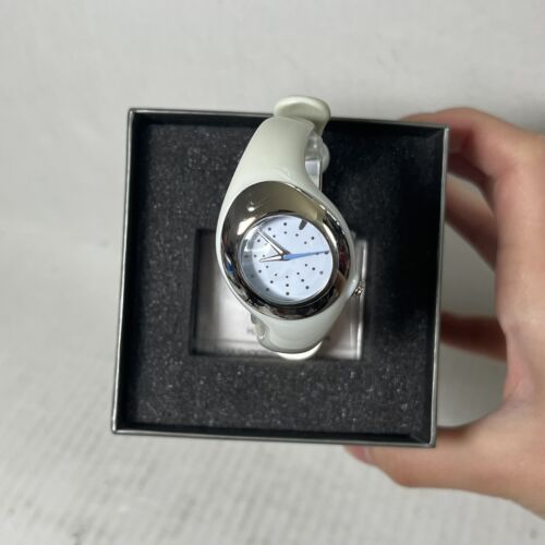 NIKE TRIAX SMOOTH ANALOG SPORT WATCH -Ice Glace- WR0070-414