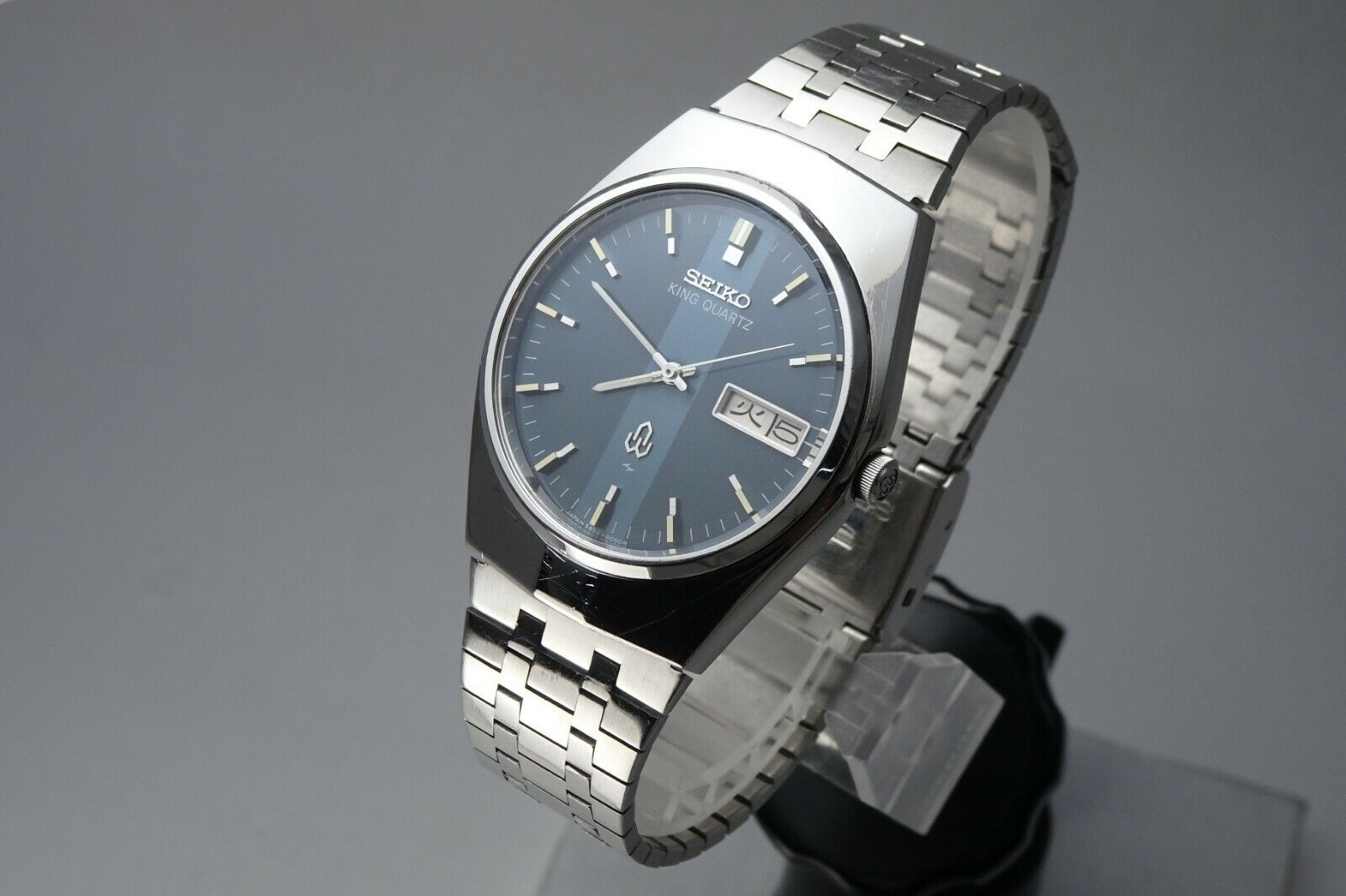 seiko king quartz 5856