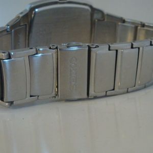 Seiko 7N39-0AS0. Gents Premier model. Rare import, square case