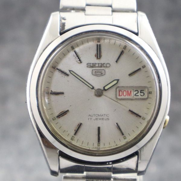 Automatic Vintage Seiko 5 Japan Made Cal. 7009 Day/Date 17 Jewels Men ...