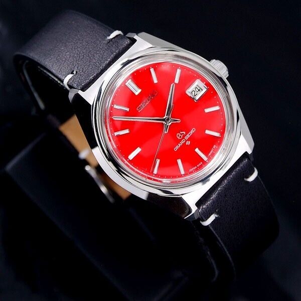 Seiko red dial hot sale men's watch