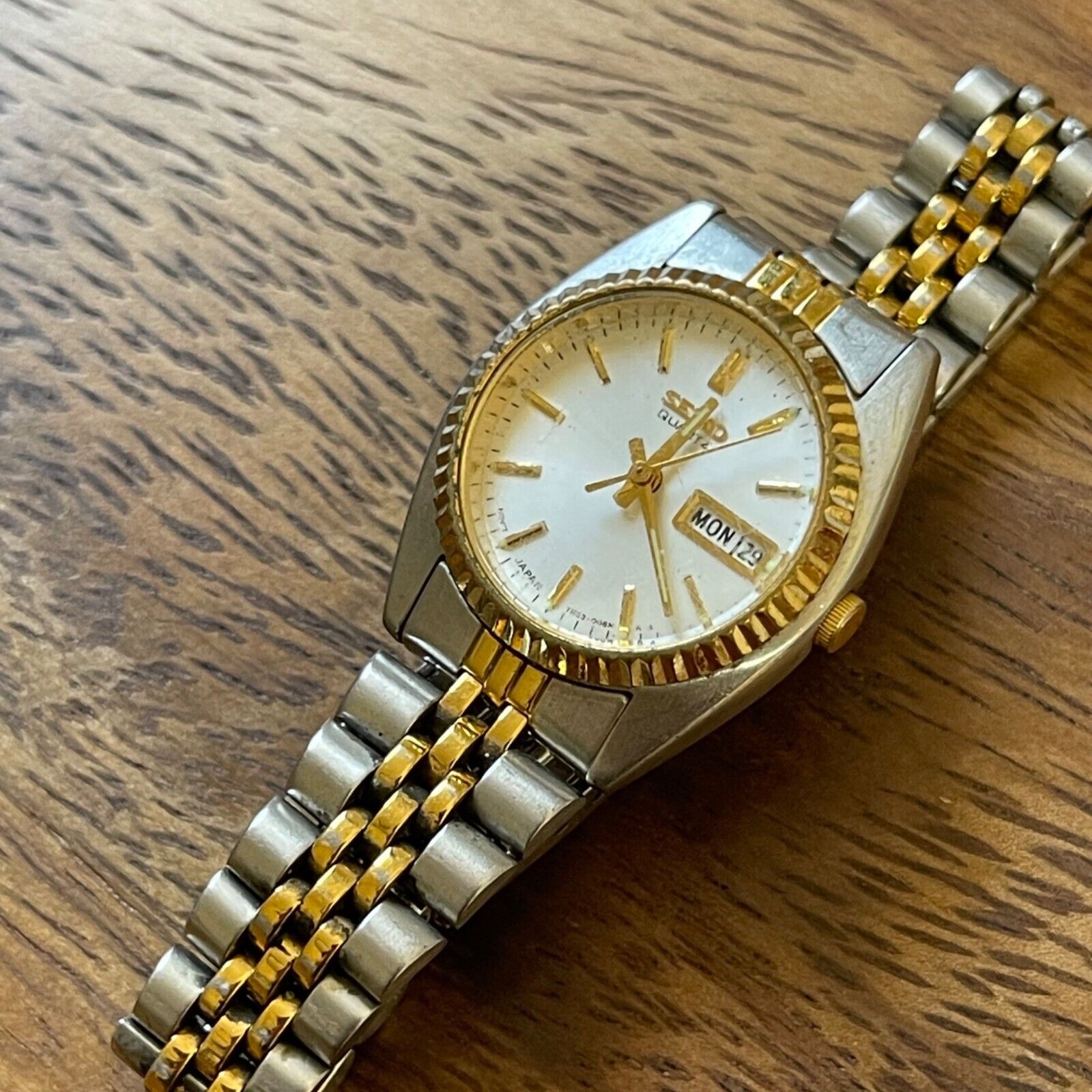 Seiko day date online two tone