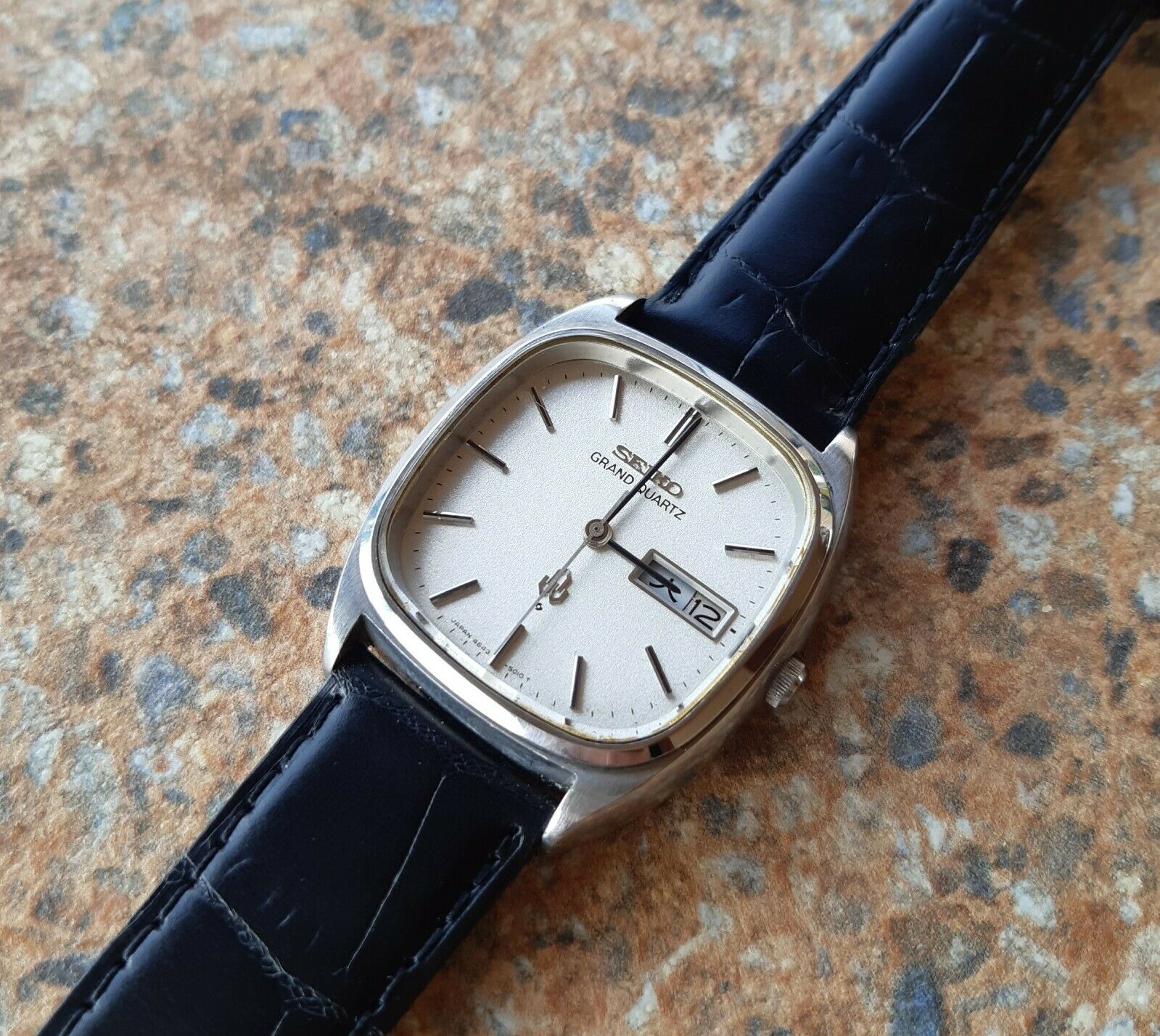 Vintage Seiko Grand Quartz 4843 5011 December 1976 JDM Kanji