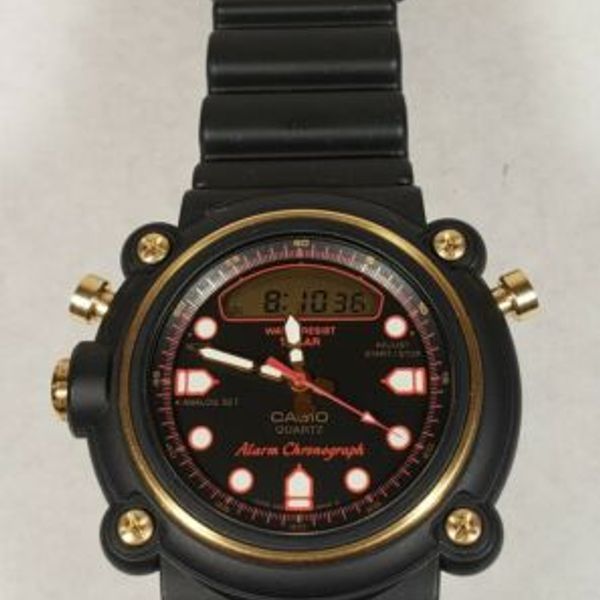 Vintage Casio AW-302-9EV Ana/Digi Diver WR.100 QW.364 Japan
