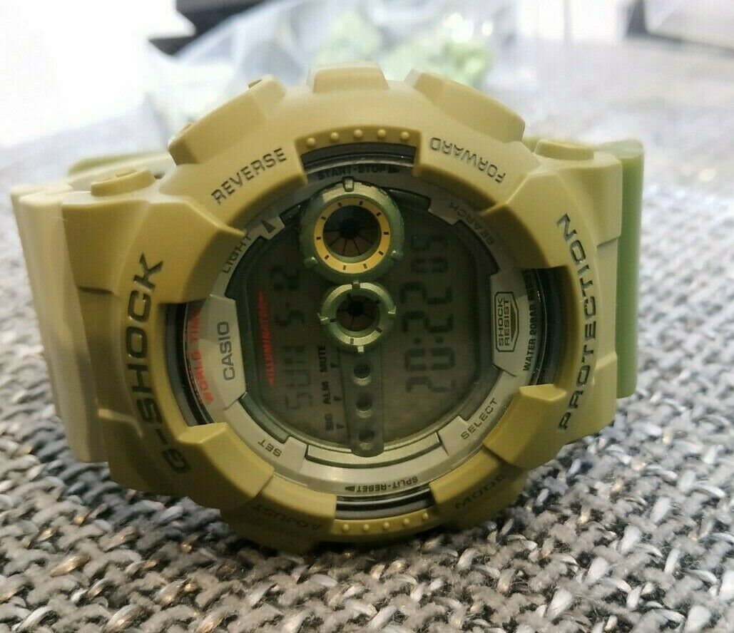 RARE LIMITED EDITION CASIO G-SHOCK GD-100 ps-3jr G-MAN FIGURE