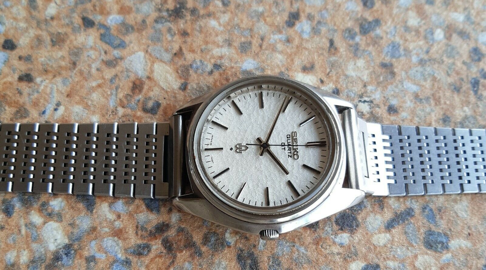 Vintage Seiko Quartz QT JDM 38 7030 November 1974 JDM