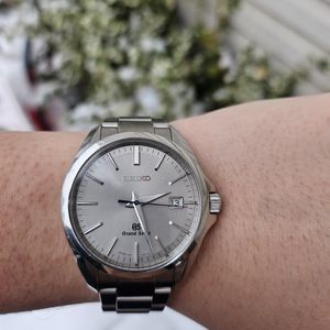 Grand Seiko SBGX085 Price as of April 2025 | WatchCharts