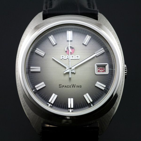 VINTAGE RADO SPACEWING 25 JEWELS AUTOMATIC ANALOG DRESS MEN`S 