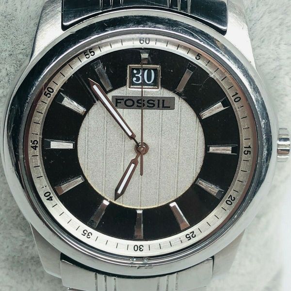 RARE Men's Fossil FS4451 Silver Tone WR 50M Quartz Date Watch New