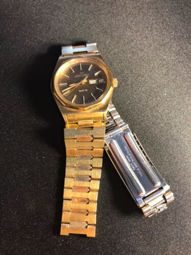 Vintage Hamilton Men's Day-Date Automatic Watch Gold 742002-14