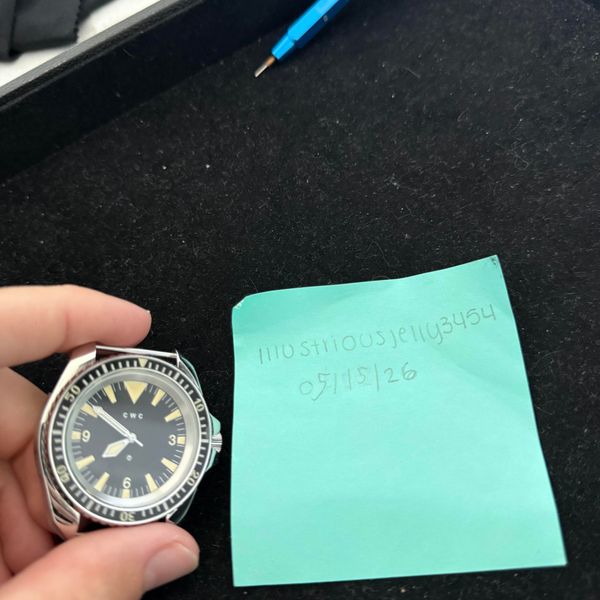 [WTS] CWC 1980 RN Divers Automatic Limited Edition Re-Issue ...