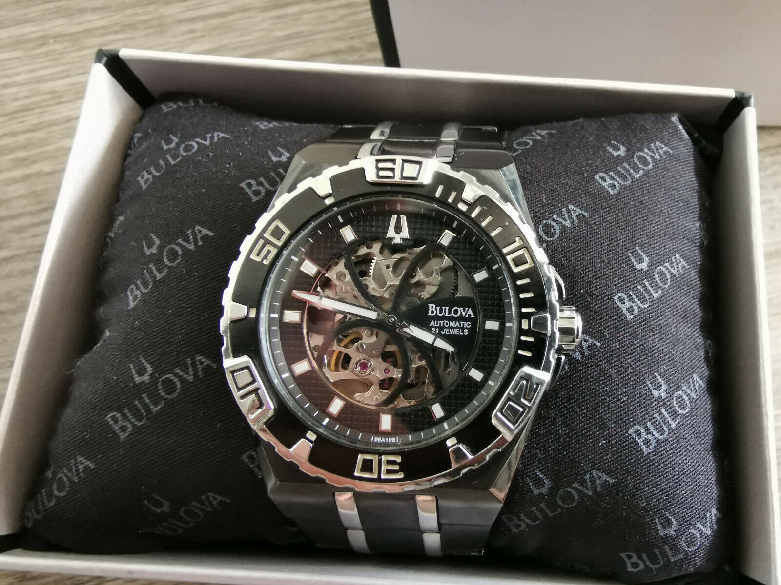 Bulova c977614 2025