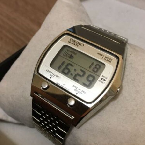 SEIKO A021-5000 LCD Alarm Watch - 1977 - Fantastic Condition