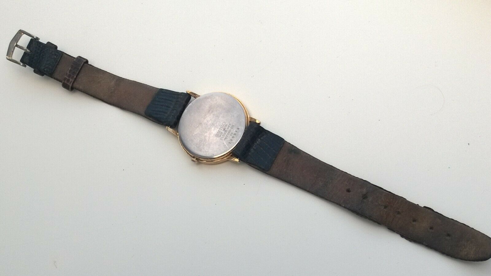 Seiko Mens Vintage Quartz Watch 7N22-8A00 | WatchCharts Marketplace