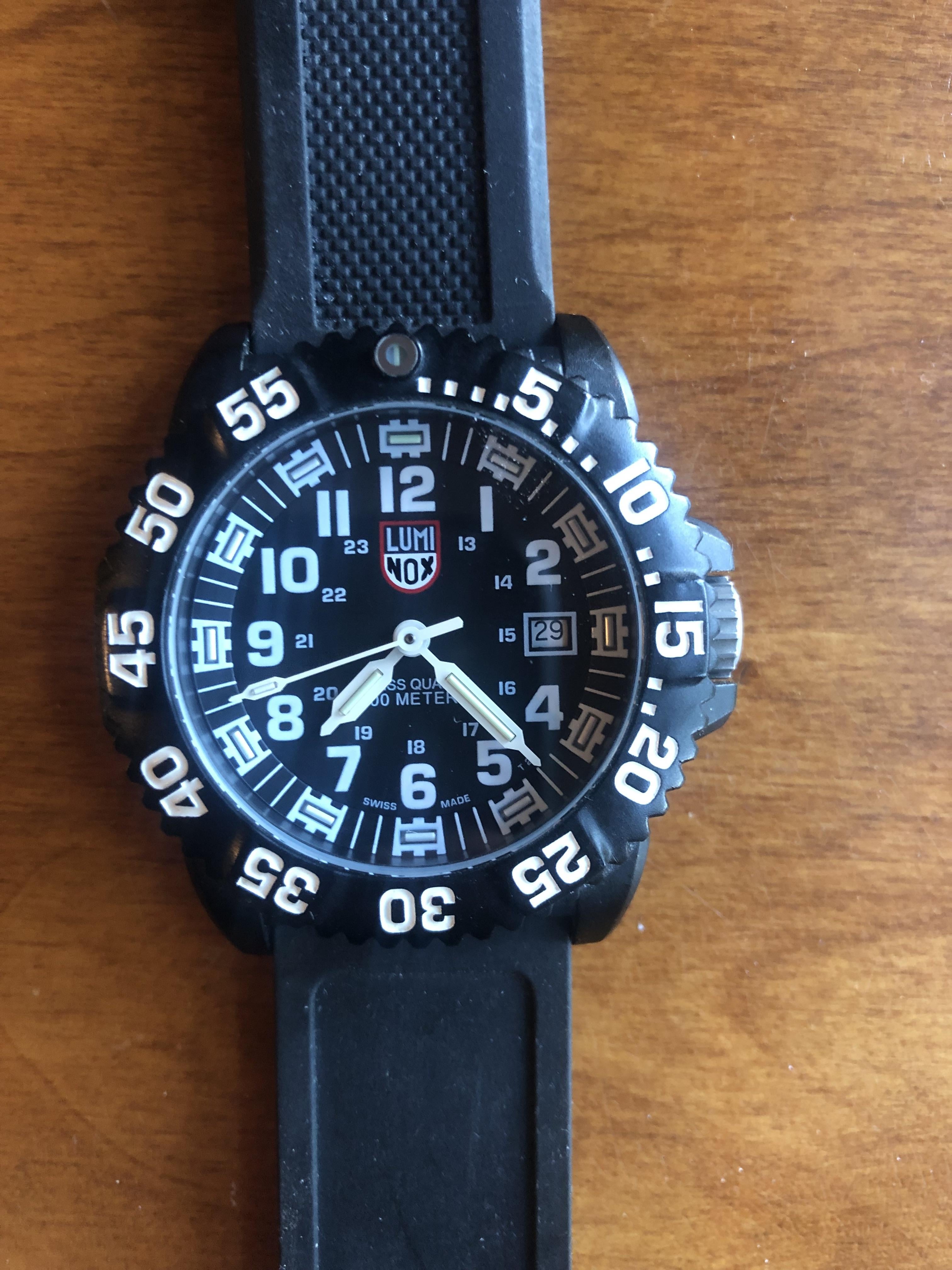 WTS] Luminox 3050/3950 Navy Seal | WatchCharts Marketplace