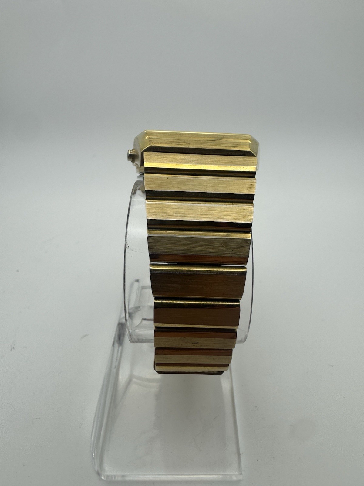 Fossil 2002 JR-7789 LED Digital Watch Gold Tone Retro Style 