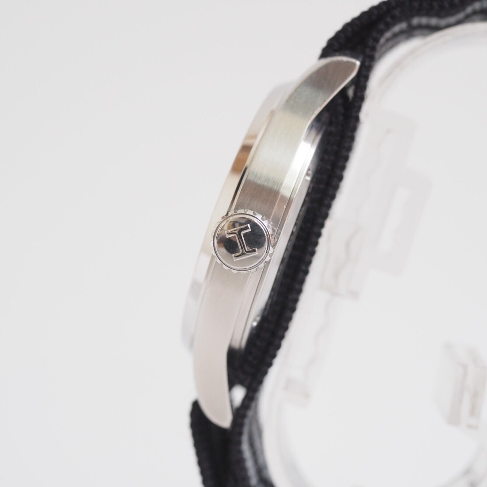 Hamilton KHAKI FIELD H706250 AUTOMATIC Black dial Stainless Men's