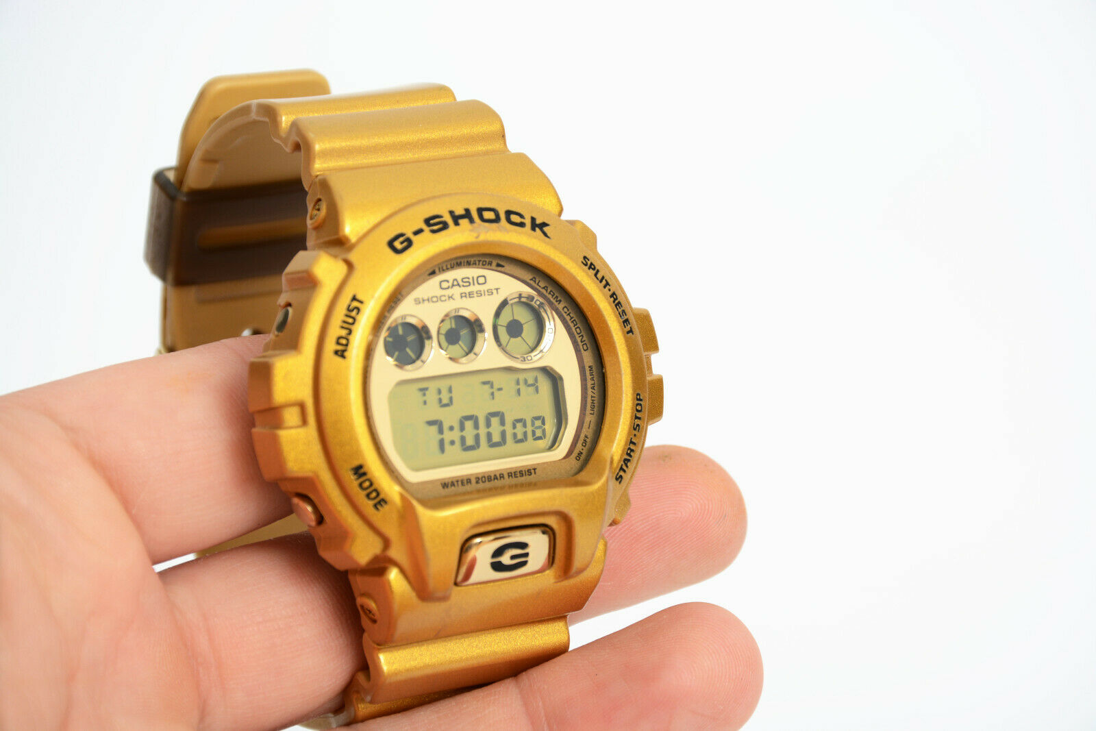 GOLD Casio G-Shock 3230 GDW-6900GD-9E Watch | WatchCharts Marketplace