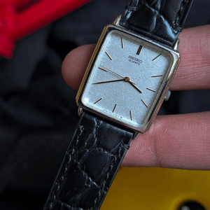Vintage 1980 SEIKO Quartz dress watch [Chariot] 5930-5250 new