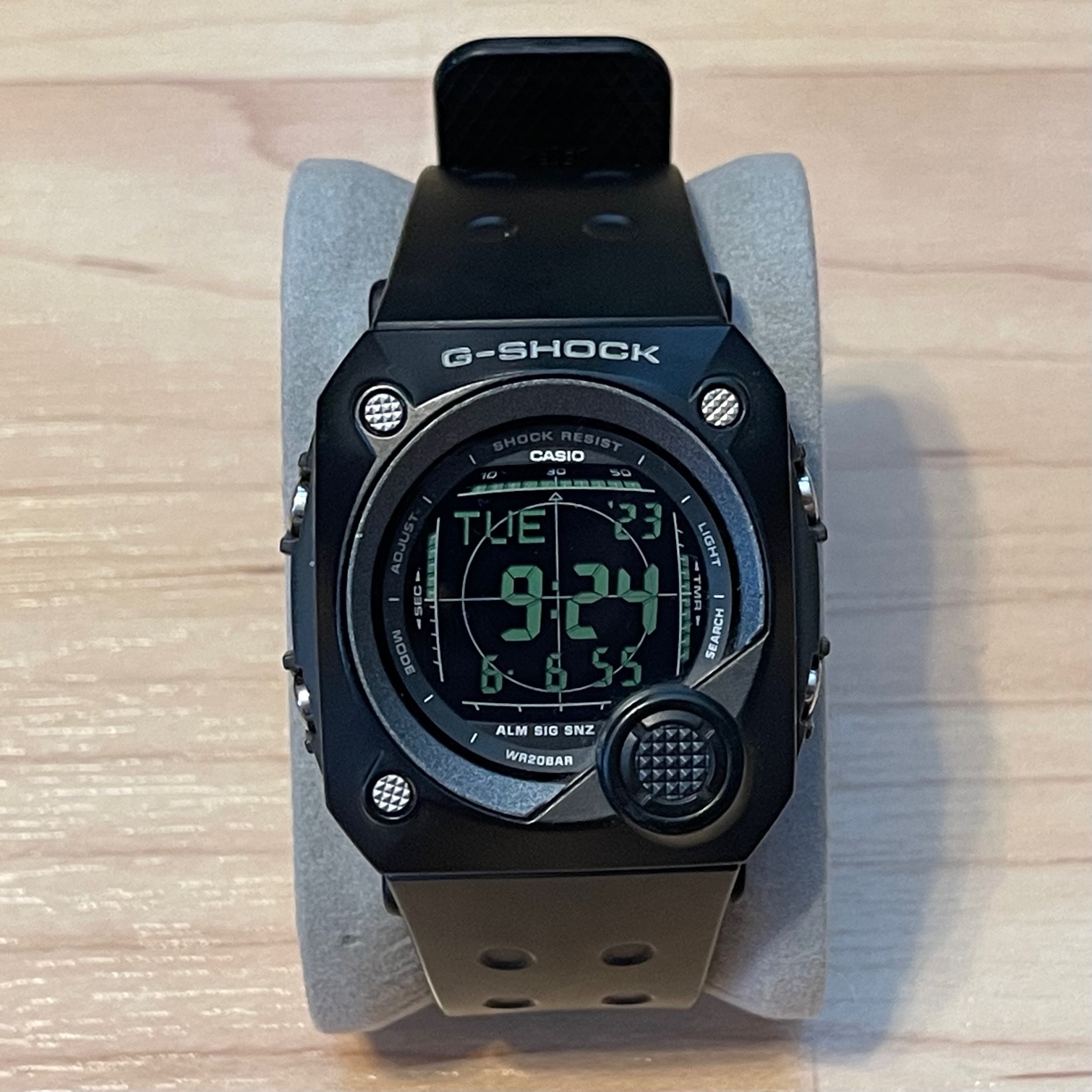 Casio best sale g 8000