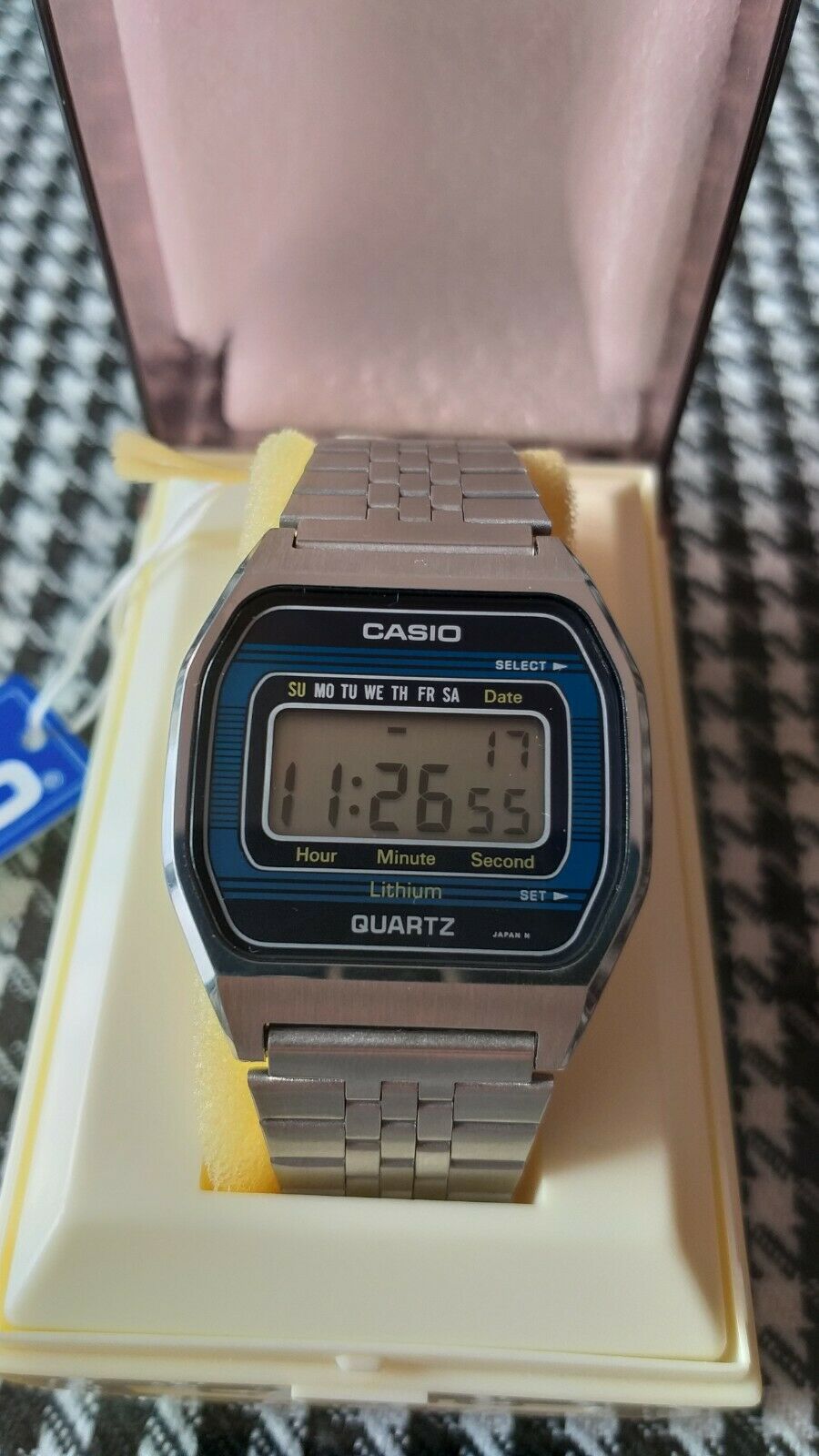 Casio 155 B815 Digital Vintage Japan Watch | WatchCharts