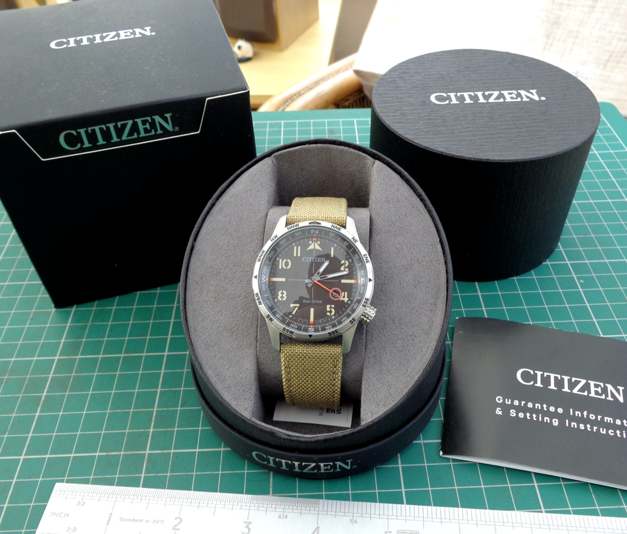 CITZEN * Eco-Drive ~ Field Watch ~ No E111-S128242 ~ Made in Japan