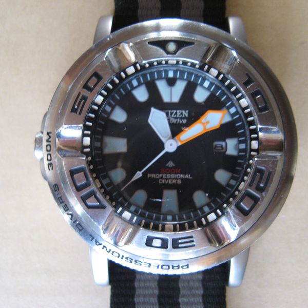 Citizen Promaster Marine Diver Eco-Drive Titanium Dark Green Strap Watch