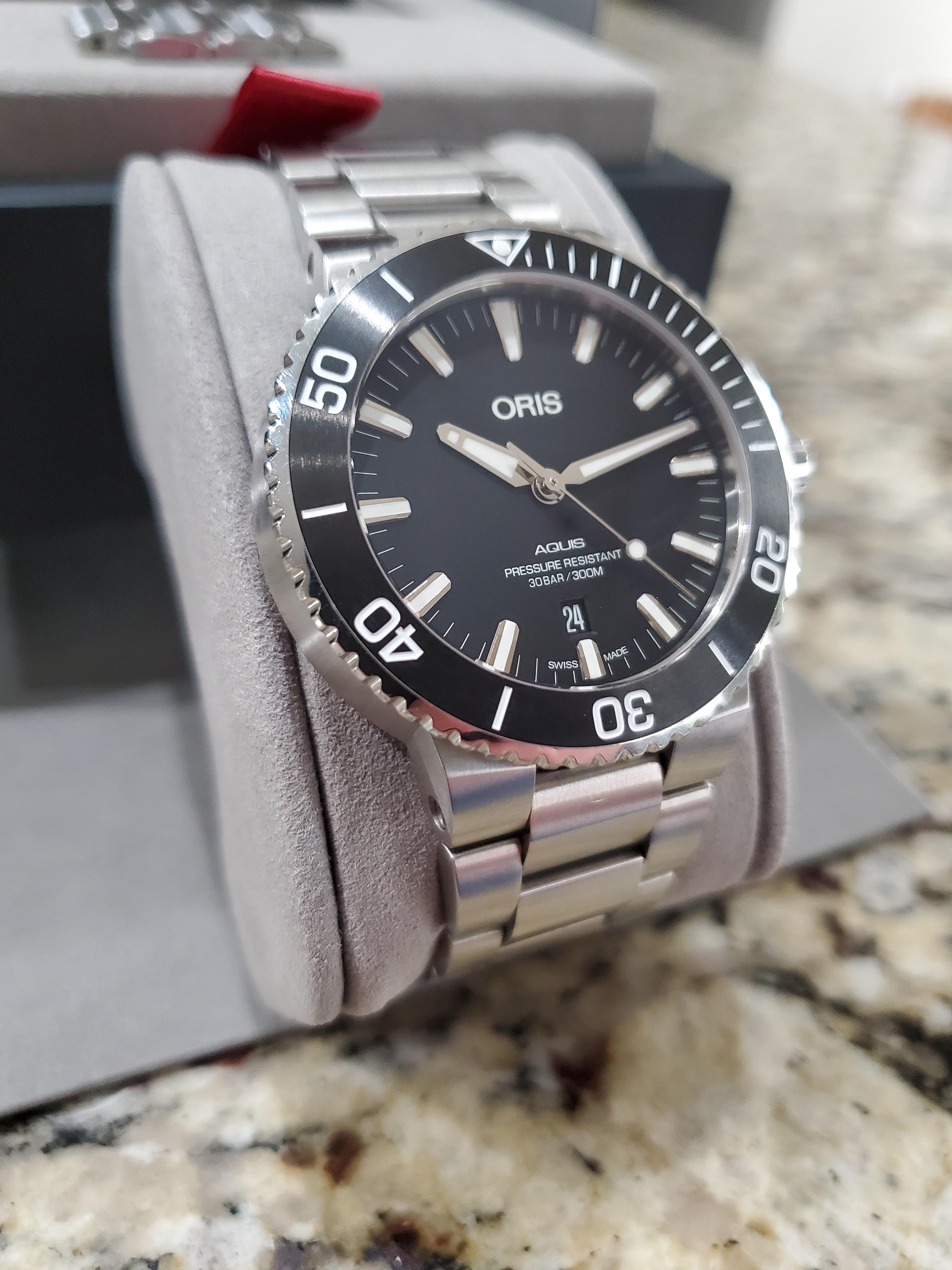 Oris Aquis Date 73377304124