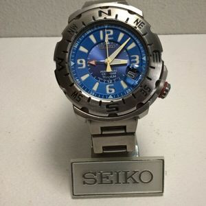 Rare Blue Seiko Prospex Landtrek SBCJ011 8F56-0070 Titanium GMT
