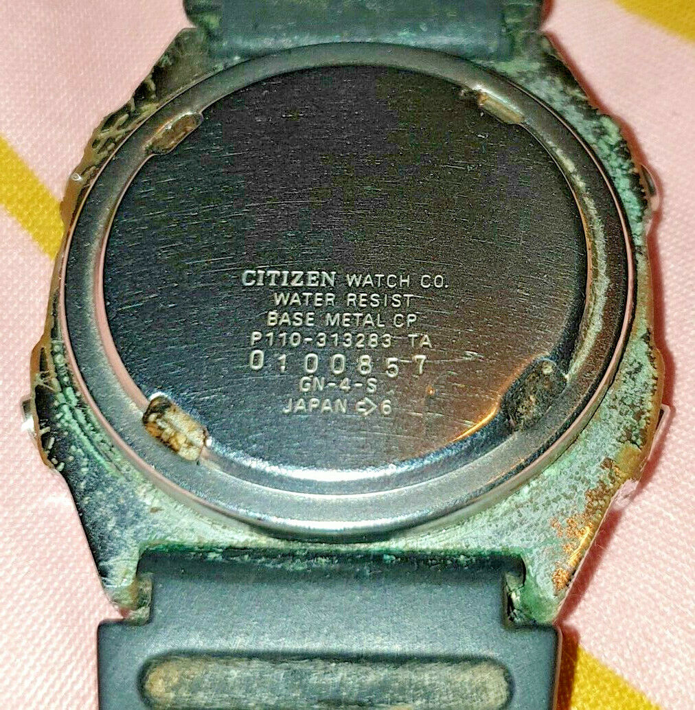 CITIZEN DIGITAL ALARM CHRONO WATCH. MODEL P110 313283 TA 1980S