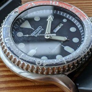 Seiko Quartz Dive Watch 7N36-7A08 (SHC033/SHC021) Pepsi Vintage Quartz |  WatchCharts