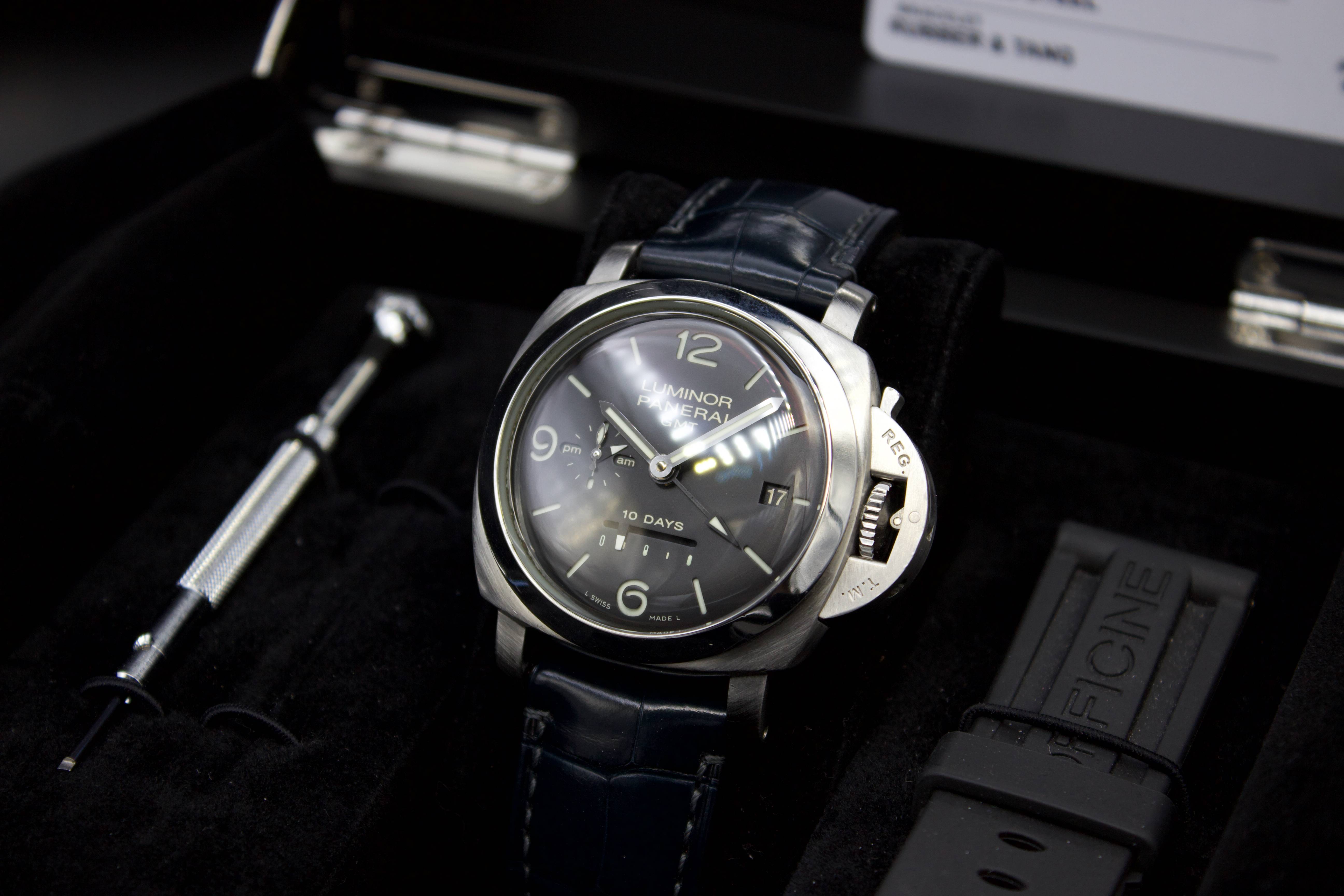 WTS eBay Card Panerai Luminor GMT PAM270 Like New Box Strap