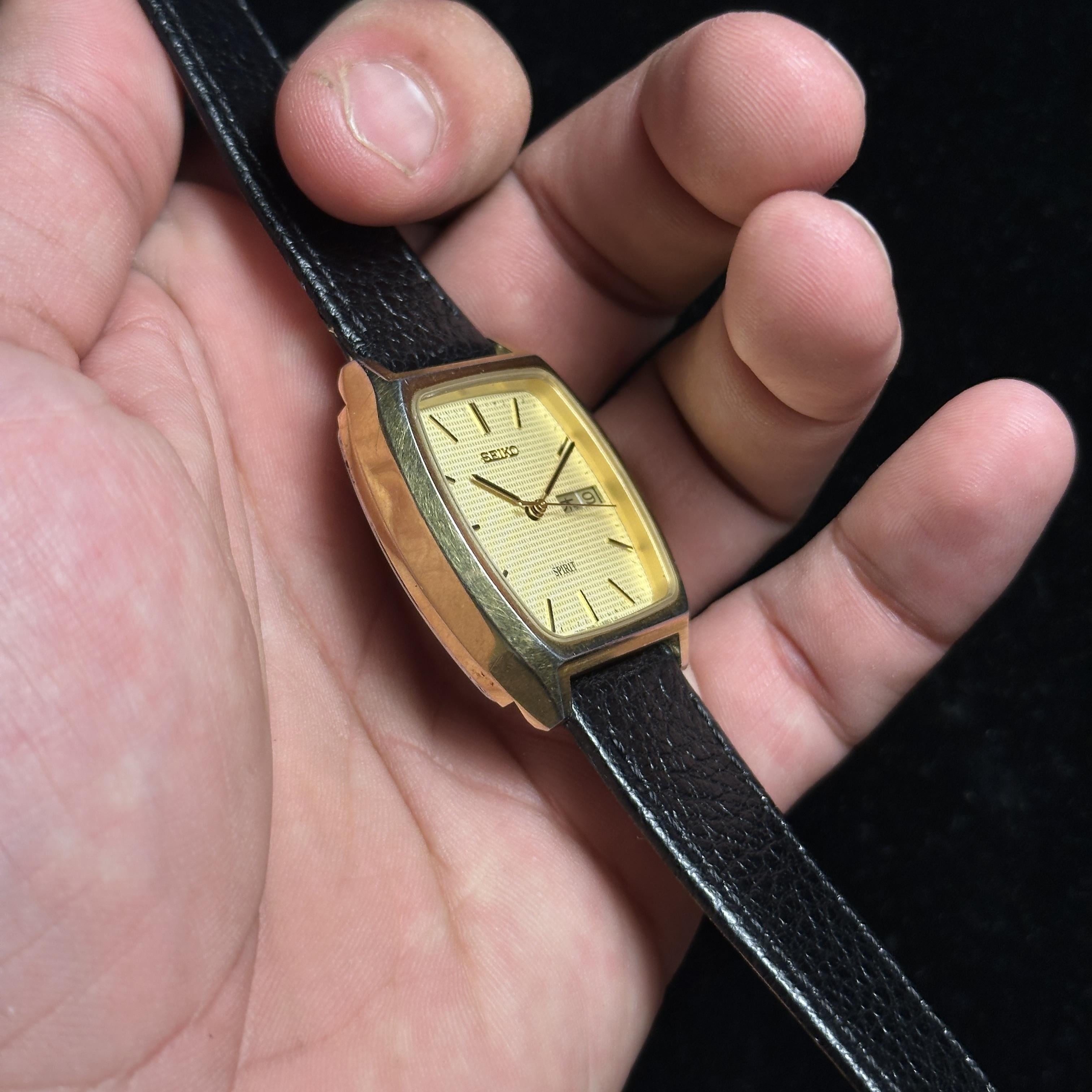 稼働品　SEIKO SPIRIT ゴールド/シルバー7N48. 5000 WTS] Seiko Spirit - 7N48-5000 - Gold-Plated - Textured Dial