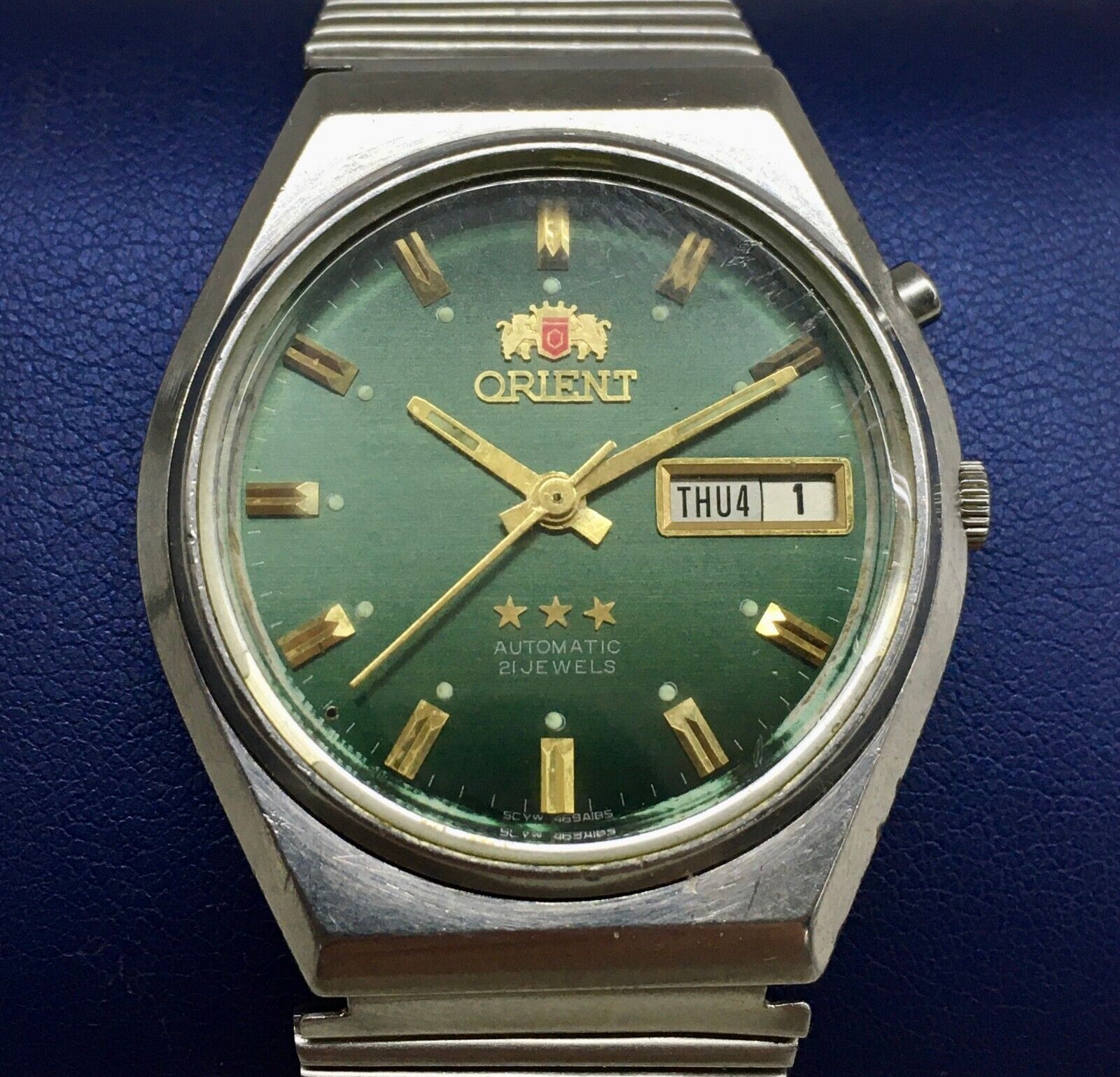 Orient 3 star outlet green