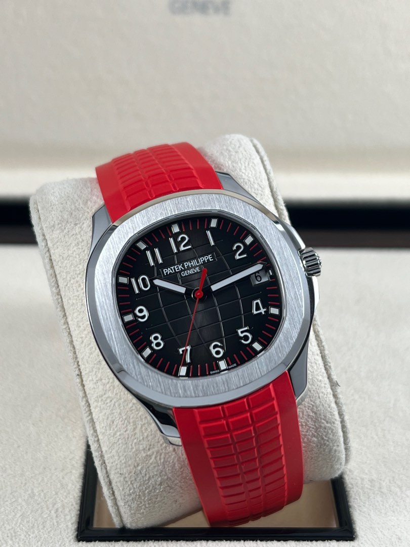 Patek discount aquanaut red