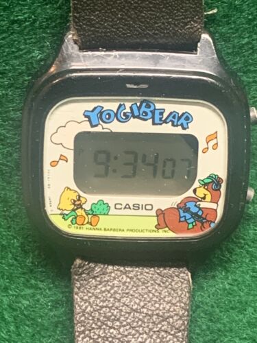 Pedre Yogi bear on sale watch