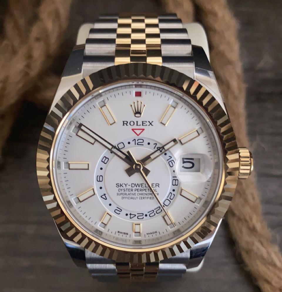 Rolex sky best sale dweller rolesor