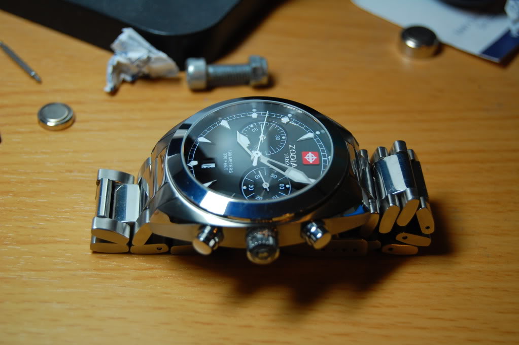 Zodiac Olympus Z02700 SS Chronograph | WatchCharts Marketplace