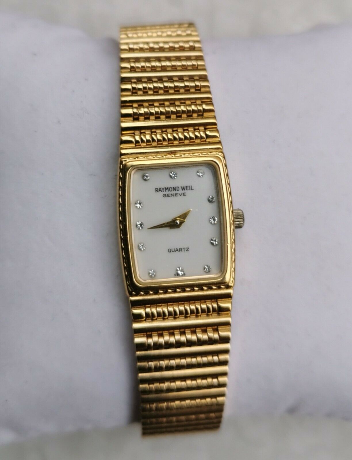 Raymond weil geneve quartz clearance 18k gold electroplated price