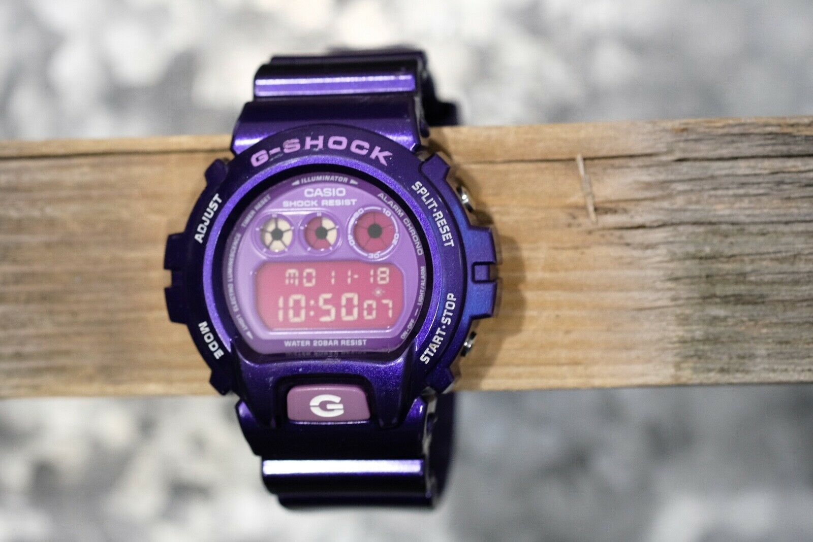 Casio G-Shock (1289) DW-6900CC Purple Metallic, Working