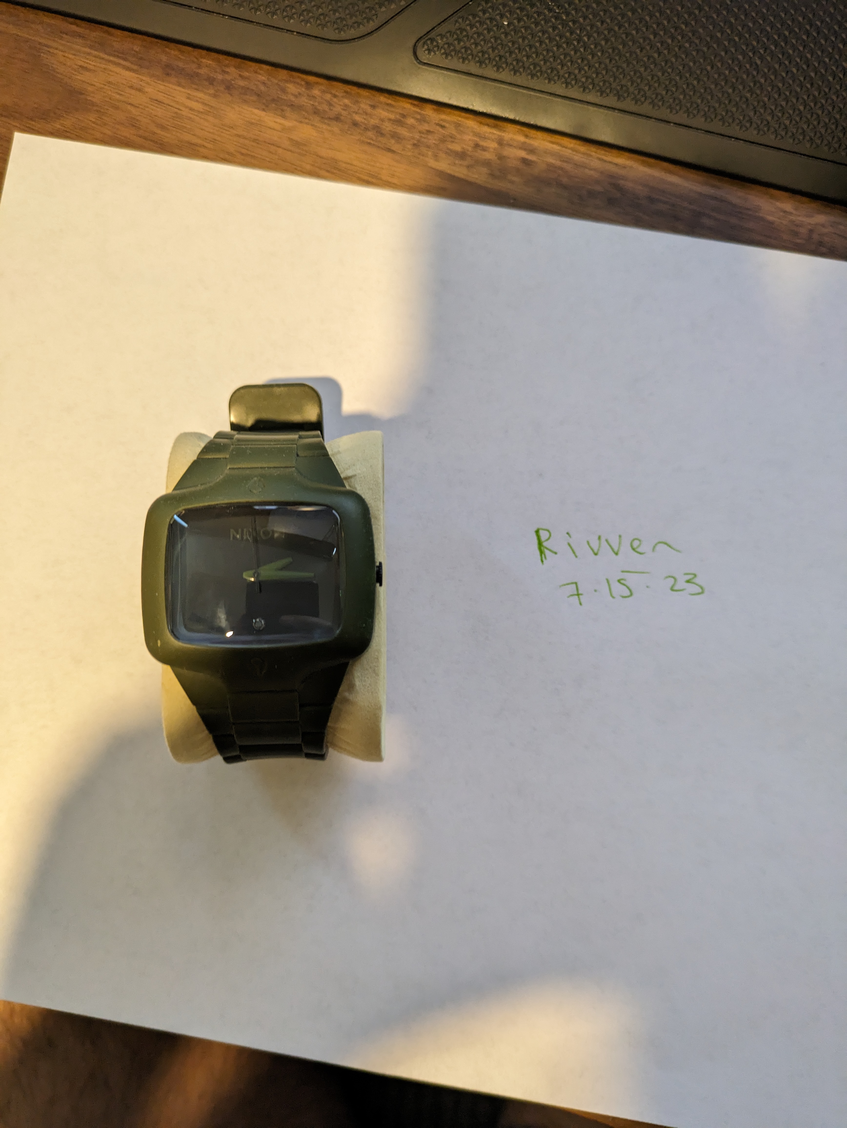 WTS] Nixon Rubber Player | WatchCharts Marketplace
